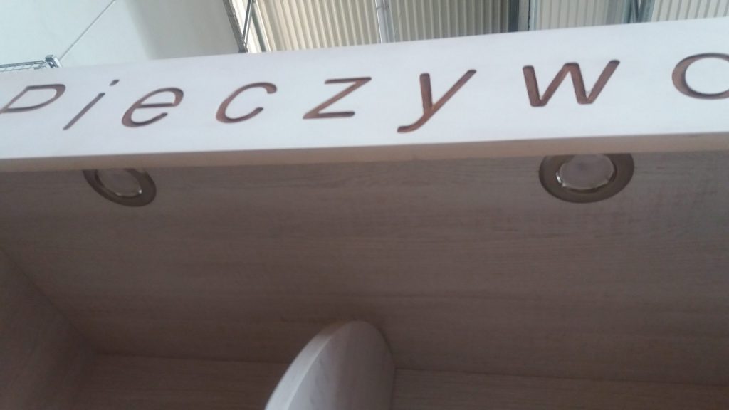 Regał na pieczywo H-200 cm L-100 cm G-50 cm plexi oświetlenie LED sosna bielona