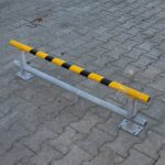 Zdjęcie produktu: Barierka ochronna stalowa z poprzeczką odbojnica liniowa L- 120 cm żółto-szara