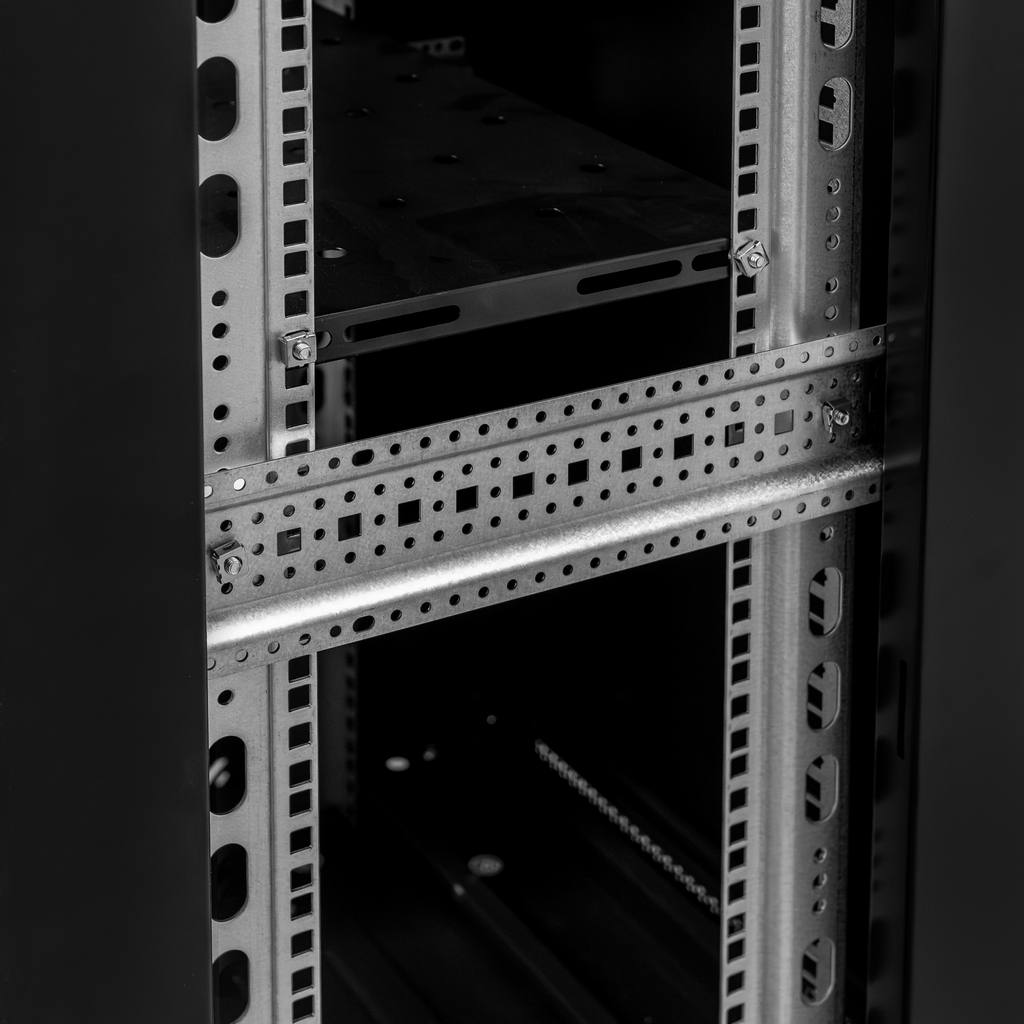 Szafa Rack na elektronikę Mega-M 19″ 22U wisząca 60x60 cm czarna MTP002983