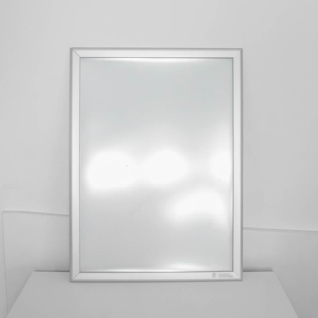 Ramka reklamowa cenowa OWZ B2 zatrzaskowa aluminiowa MTP005197