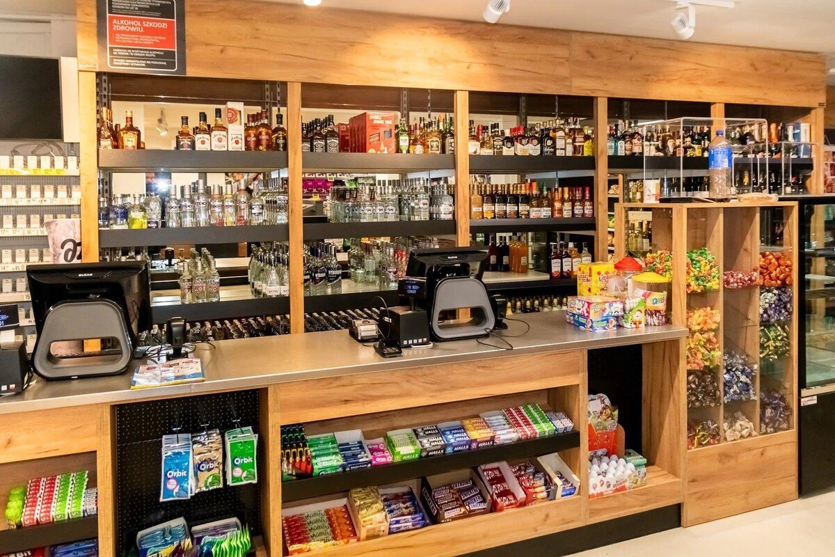 meble sklepowe na wymiar realizacja MegaMarket