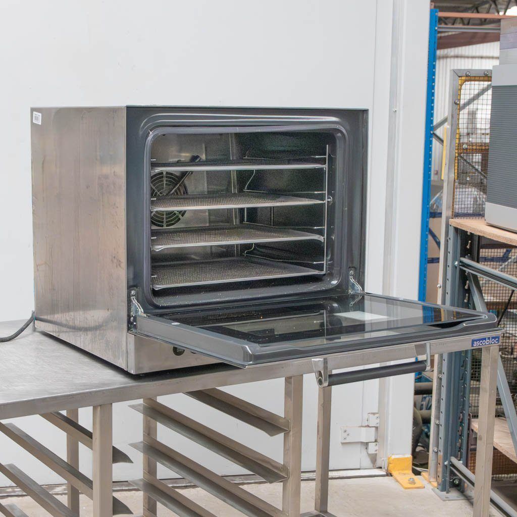 piec konwekcyjny, piec piekarniczy, piec do wypieków gastronomicznych, piec elektryczny do piekarni, piec konwekcyjno-parowy, piec gastronomiczny, kompaktowy piec piekarniczy, piec do kuchni profesjonalnej,