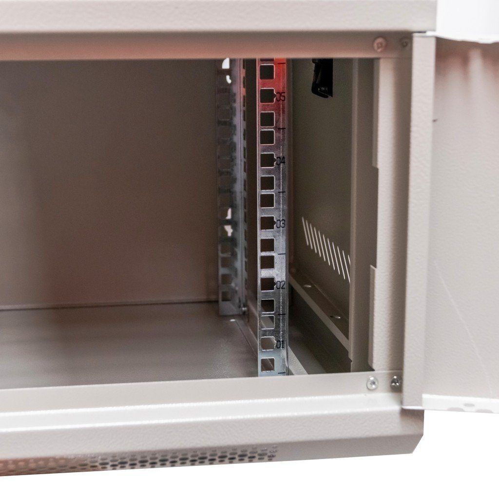 szafa rack na elektronikę, szafa serwerowa NETBERG, szafa rack 19" 6U