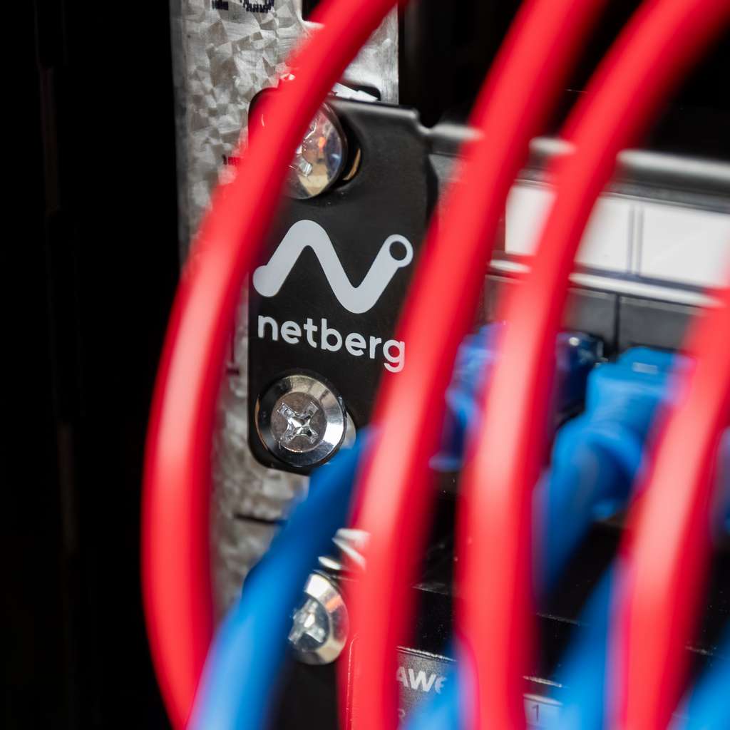 szafa rack, szafa serwerowa, szafa na elektronikę