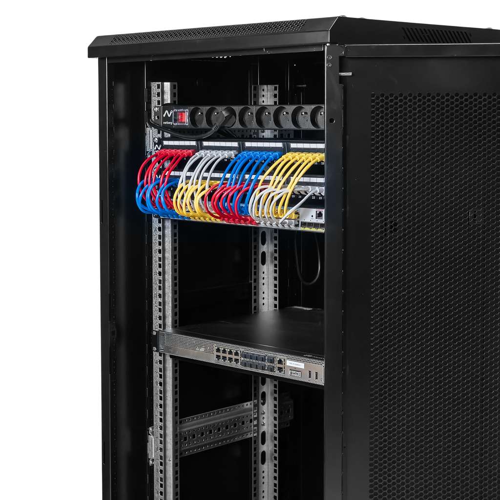 szafa rack, szafa serwerowa, szafa na elektronikę
