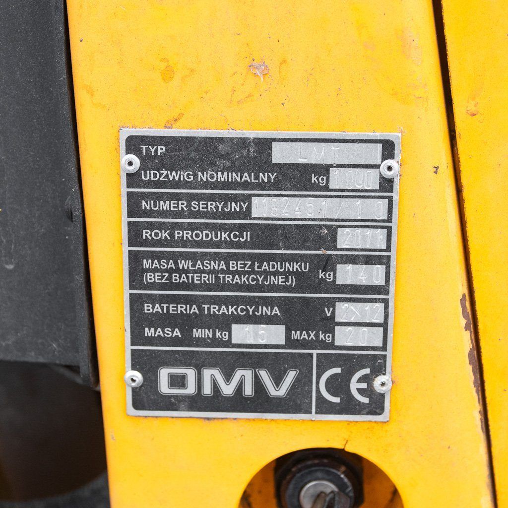 wózek paletowy elektryczny, elektryczny paleciak, paleciak z napędem elektrycznym, elektryczny wózek magazynowy, wózek do palet elektryczny, wózek paletowy do magazynu, sprzęt transportowy elektryczny